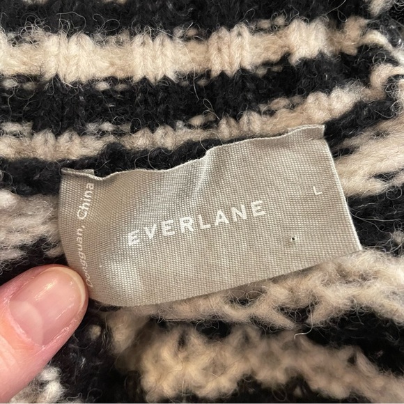 EUC Everyone Cloud Black & White Striped Turtleneck Sweater Merino Wool Alpaca - Picture 7 of 11